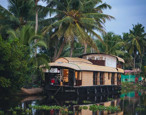 Backwaters & Beaches Tours Kerala